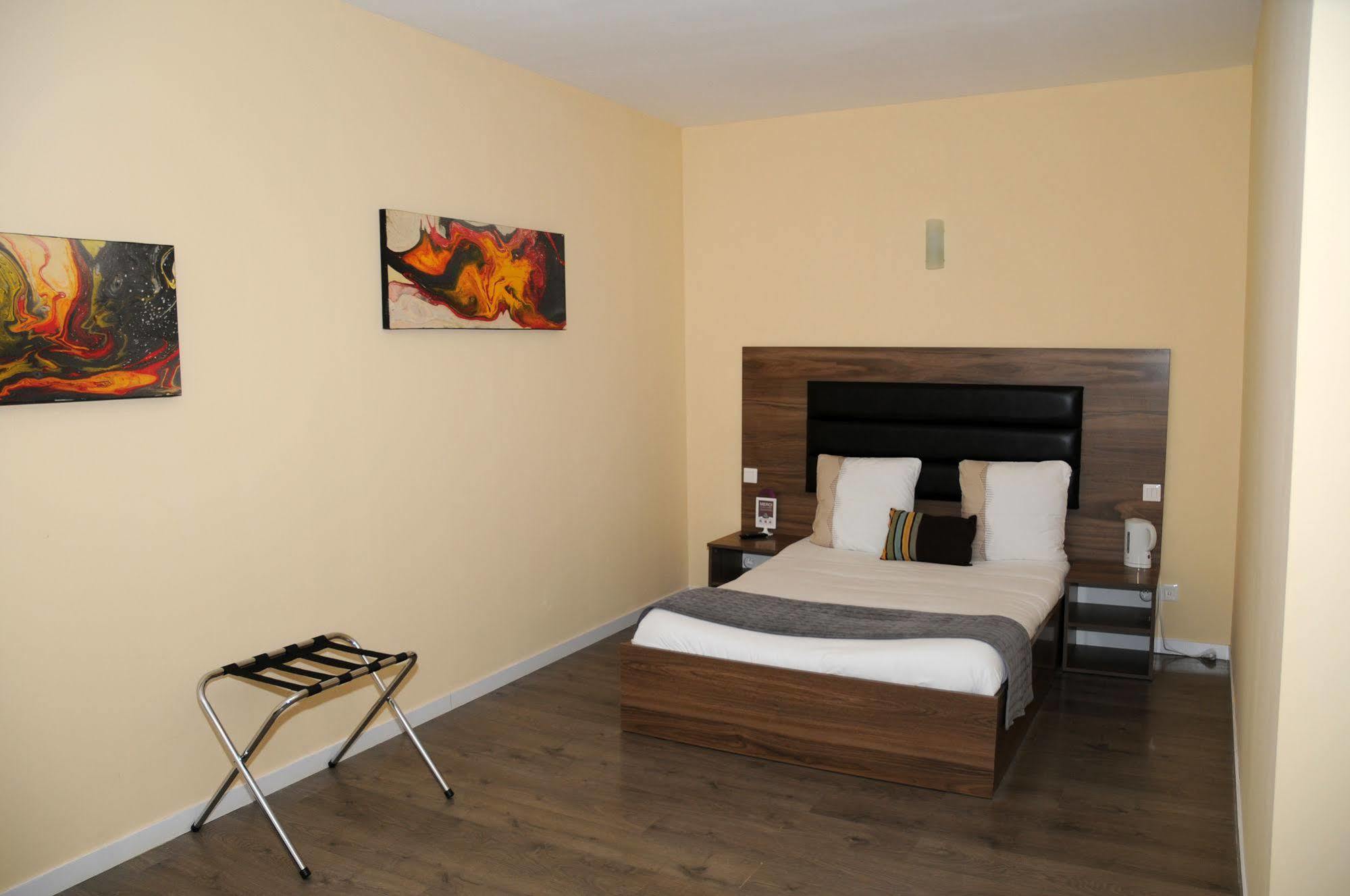 Hotel Morez Exterior photo